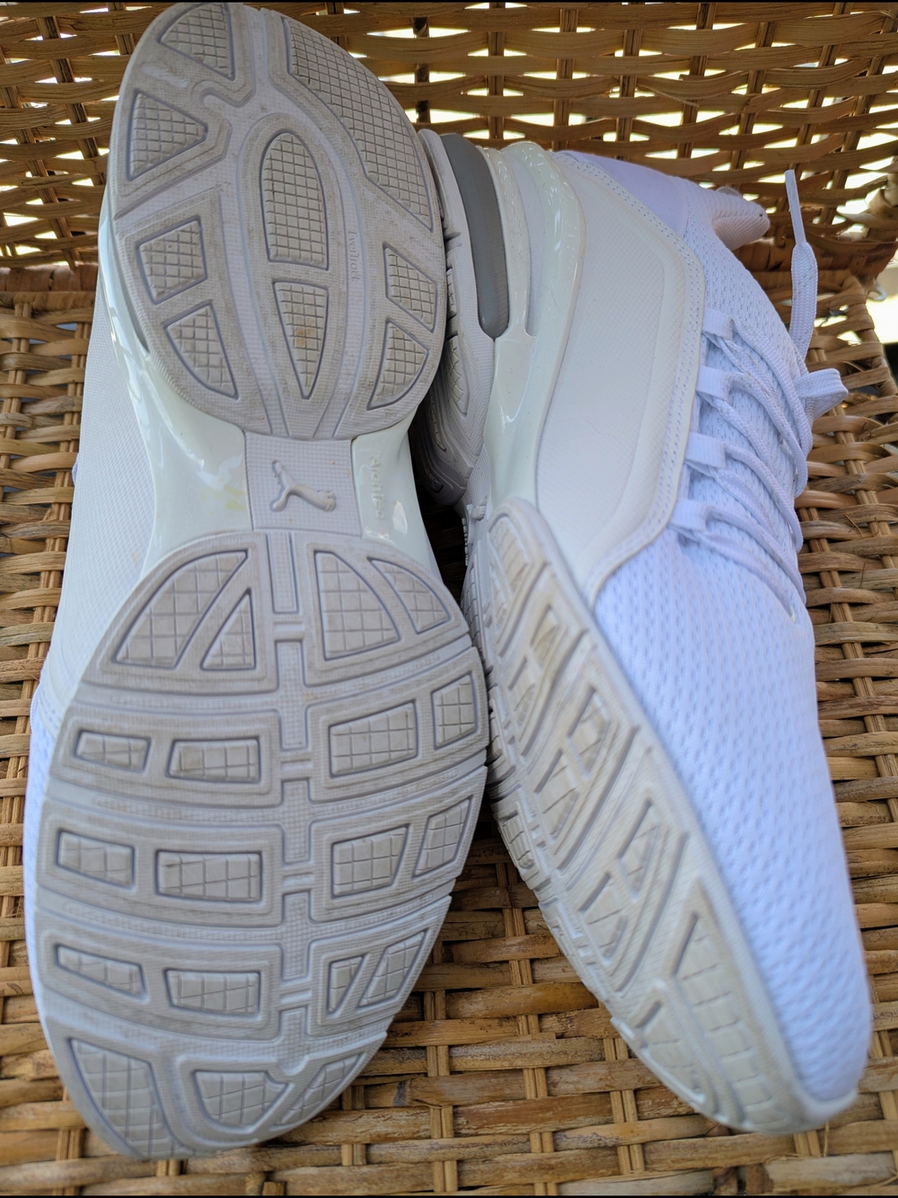PUMA Axelion Refresh sneakers 10.5 White/Silver Blanc/Argent – Homme Espadrille - Picture 5 of 8